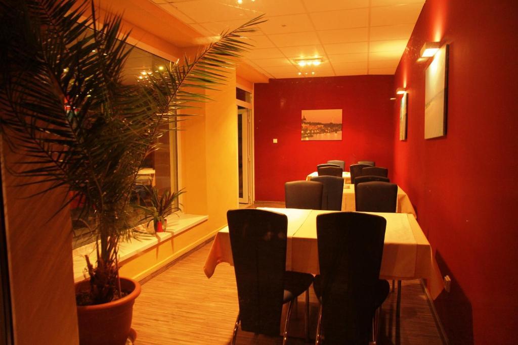 Penzion Brahama Presov Ngoại thất bức ảnh